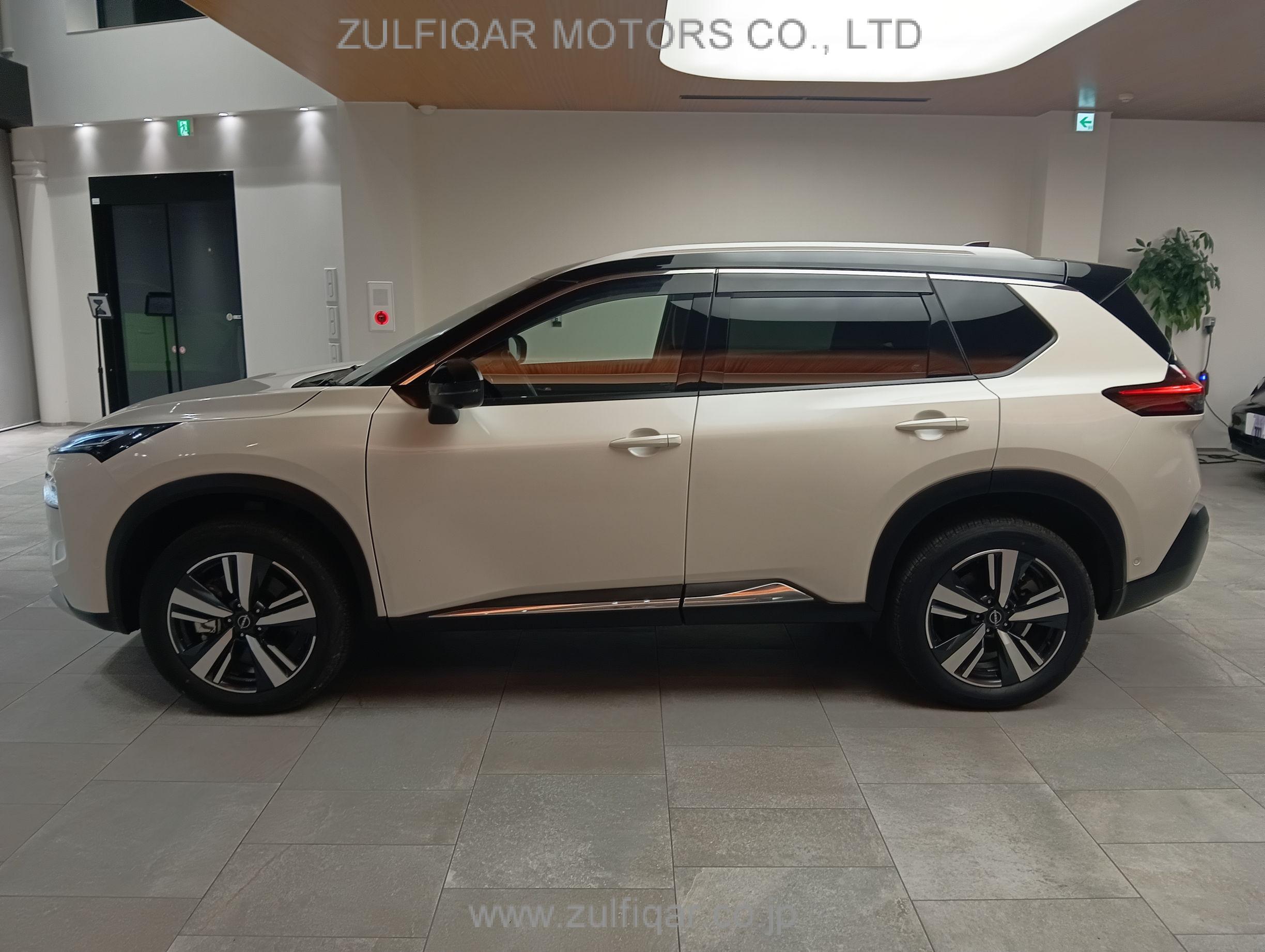 NISSAN X-TRAIL 2024 Image 12