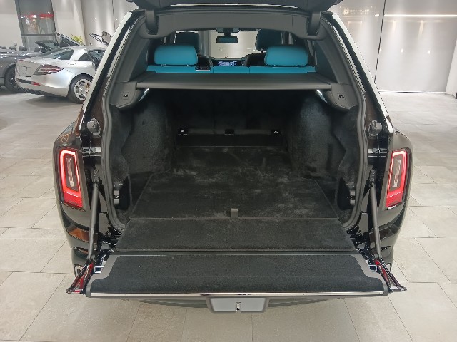 ROLLS ROYCE CULLINAN 2024 Image 40