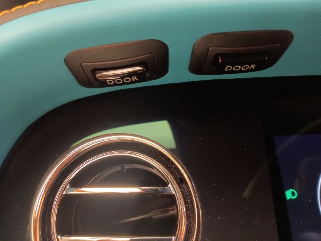 ROLLS ROYCE CULLINAN 2024 Image 66