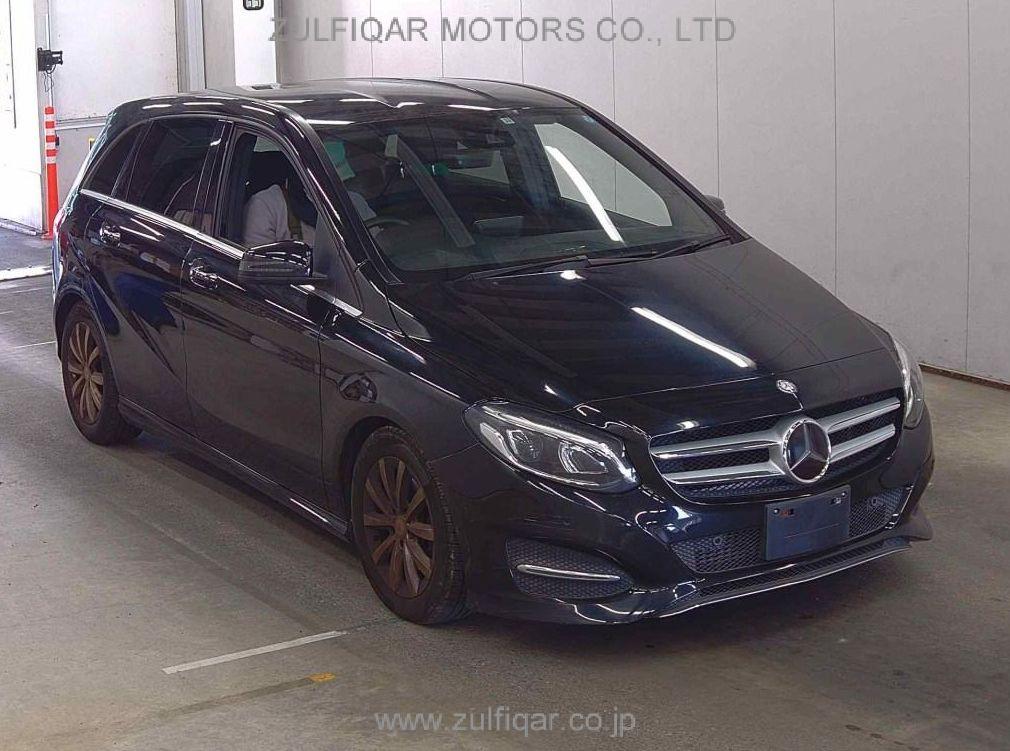 MERCEDES BENZ B CLASS 2015 Image 2