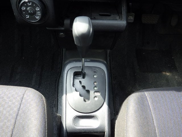 TOYOTA PROBOX 2020 Image 32