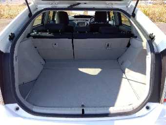 TOYOTA PRIUS 2014 Image 7