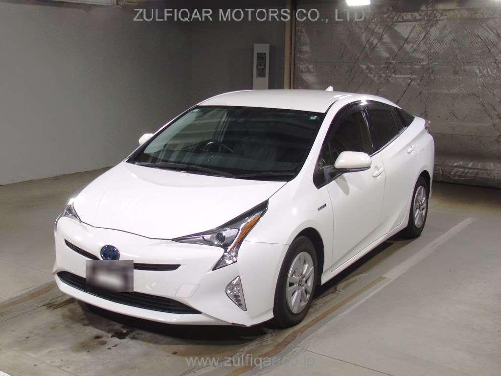 TOYOTA PRIUS 2018 Image 1