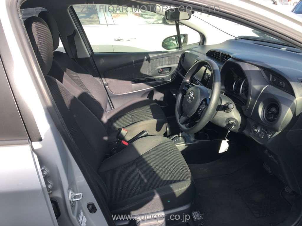 TOYOTA VITZ 2020 Image 5