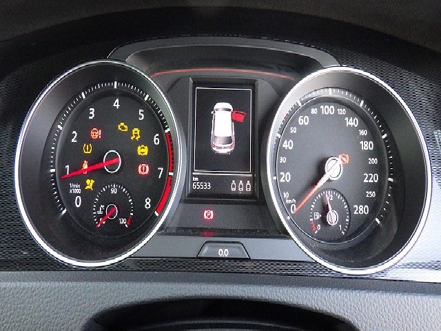 VOLKSWAGEN GOLF GTI 2015 Image 20