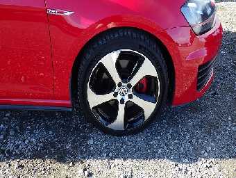 VOLKSWAGEN GOLF GTI 2015 Image 12