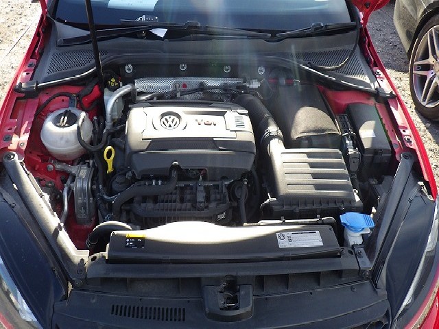 VOLKSWAGEN GOLF GTI 2015 Image 27
