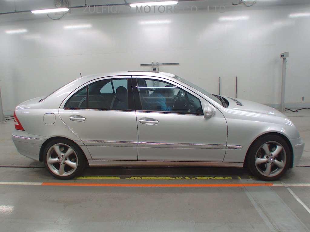 MERCEDES BENZ C CLASS 2006 Image 3