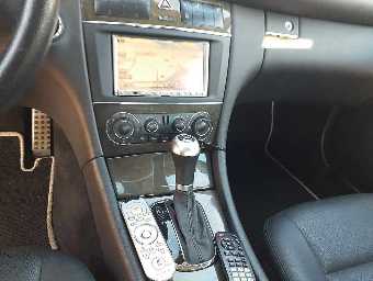 MERCEDES BENZ C CLASS 2006 Image 9