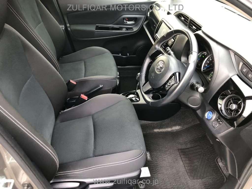 TOYOTA VITZ 2017 Image 5