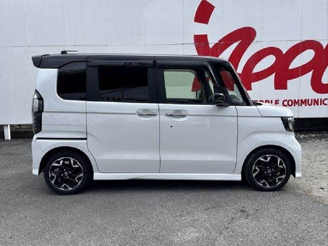 HONDA N-BOX CUSTOM 2020 Image 20