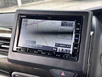 HONDA N-BOX CUSTOM 2020 Image 3