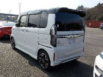 HONDA N-BOX CUSTOM 2020 Image 32
