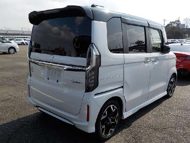 HONDA N-BOX CUSTOM 2020 Image 40
