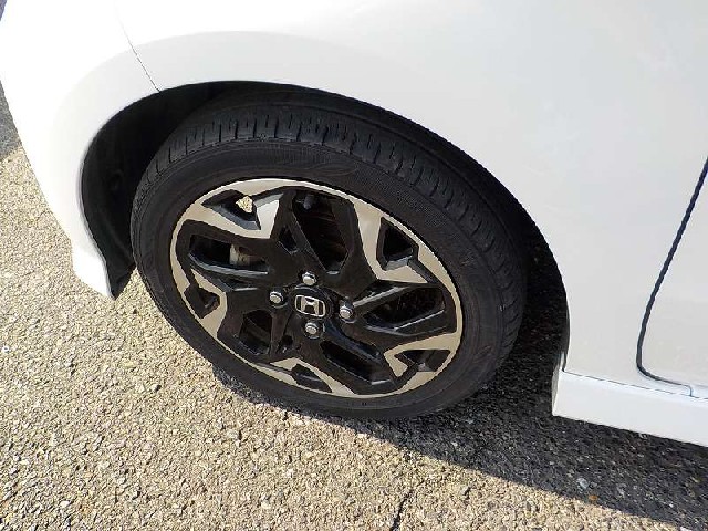 HONDA N-BOX CUSTOM 2020 Image 48