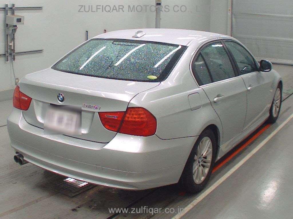 BMW 3 SERIES 2010 Image 2