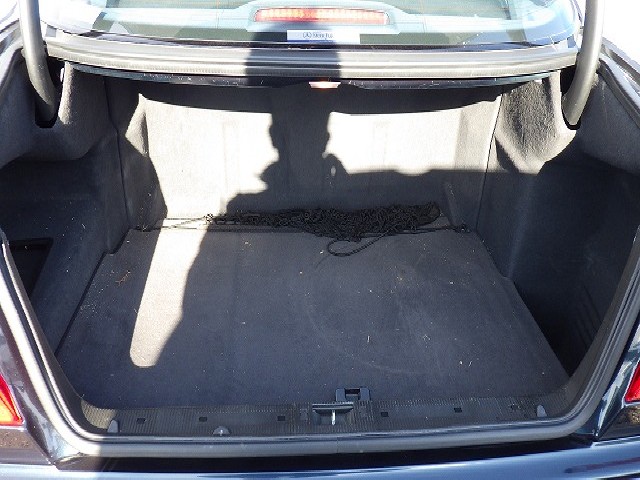 MERCEDES BENZ E CLASS 2002 Image 23