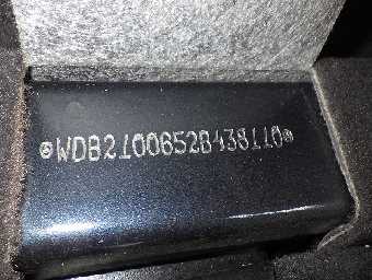 MERCEDES BENZ E CLASS 2002 Image 16