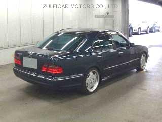 MERCEDES BENZ E CLASS 2002 Image 5