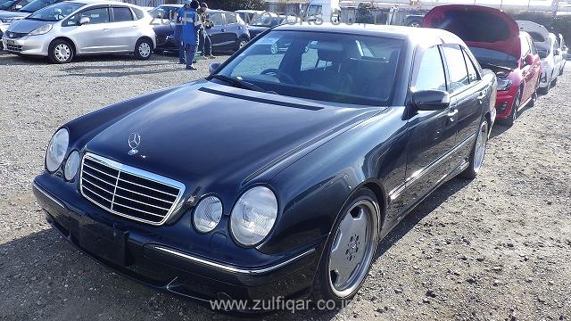 MERCEDES BENZ E CLASS 2002 Image 7