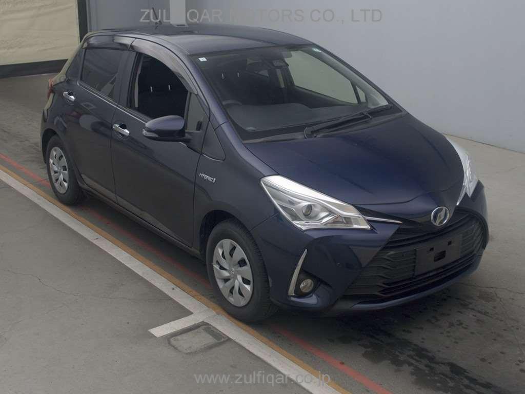 TOYOTA VITZ 2019 Image 3