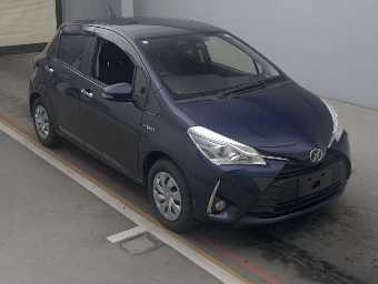 TOYOTA VITZ 2019 Image 3