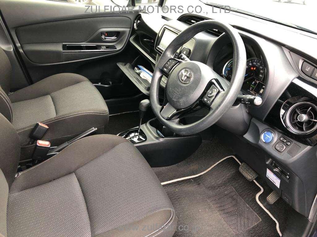 TOYOTA VITZ 2019 Image 5