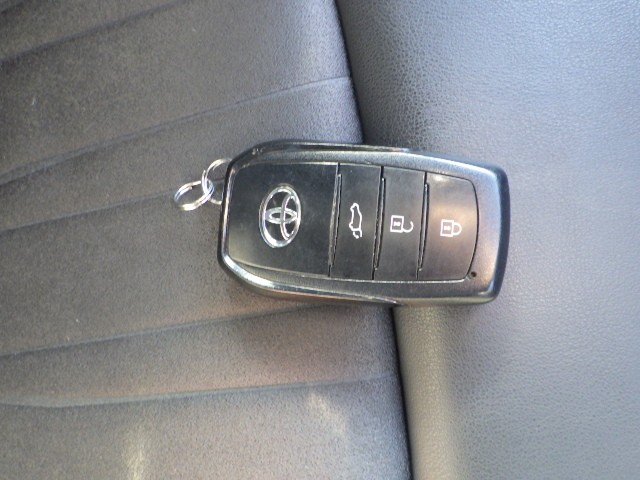 TOYOTA HARRIER 2021 Image 20