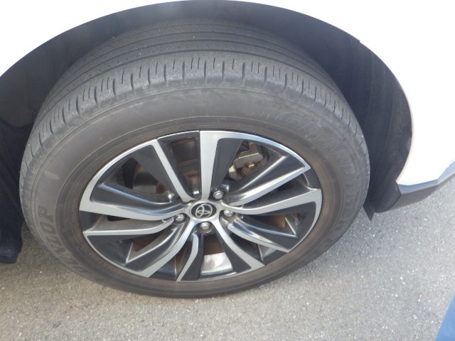 TOYOTA HARRIER 2021 Image 24