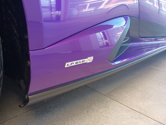 LAMBORGHINI HURACAN 2024 Image 19