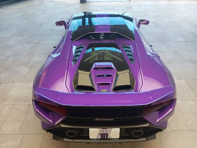 LAMBORGHINI HURACAN 2024 Image 22