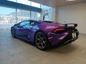 LAMBORGHINI HURACAN 2024 Image 7