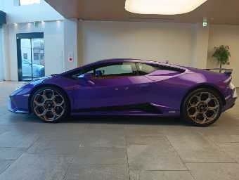 LAMBORGHINI HURACAN 2024 Image 8