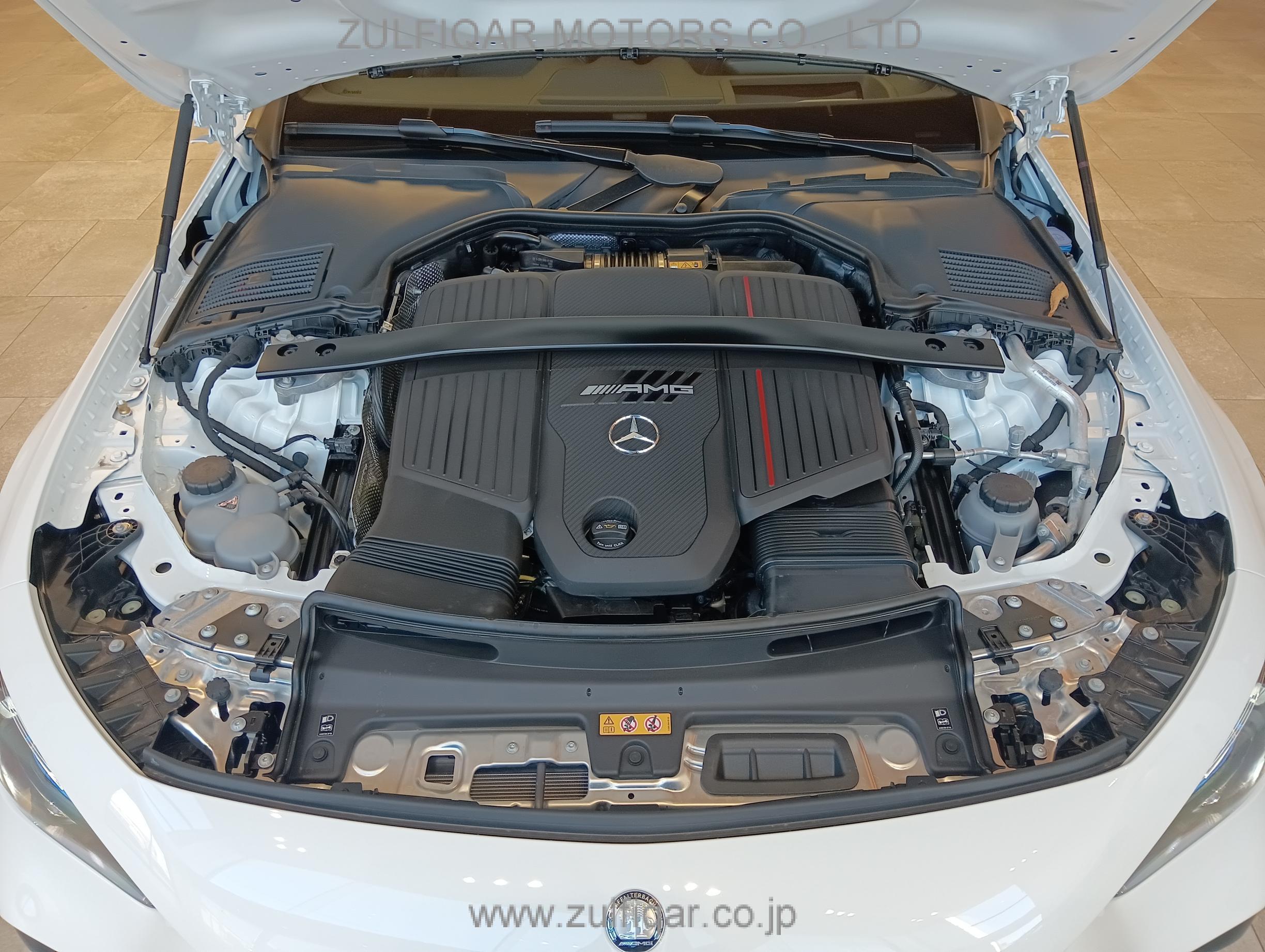 MERCEDES AMG CLE 2024 Image 49