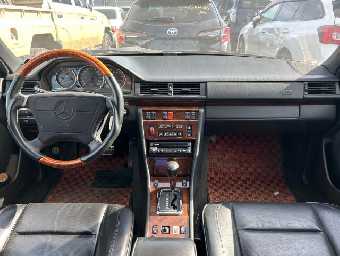 MERCEDES BENZ MEDIUM CLASS 1992 Image 6