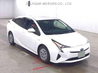 TOYOTA PRIUS 2017 Image 4