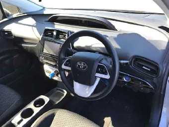 TOYOTA PRIUS 2016 Image 3