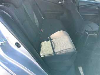 TOYOTA PRIUS 2016 Image 8