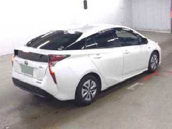 TOYOTA PRIUS 2019 Image 5