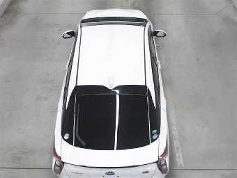 TOYOTA PRIUS 2018 Image 10