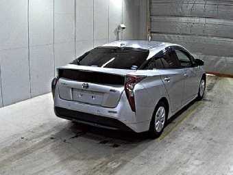 TOYOTA PRIUS 2018 Image 5
