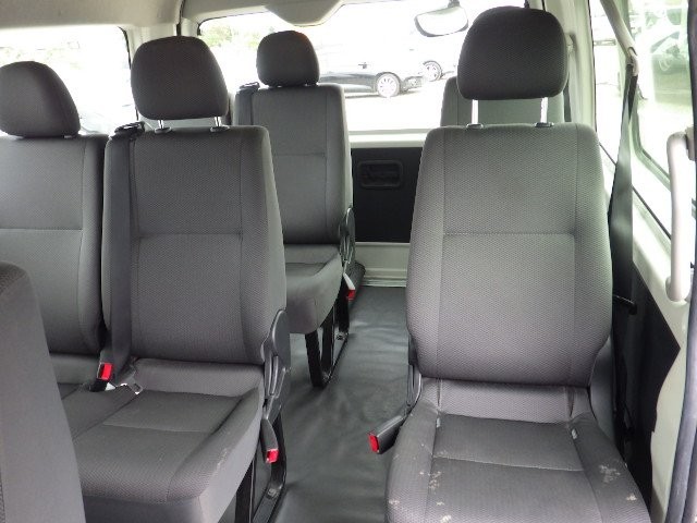 TOYOTA HIACE WAGON 2017 Image 23