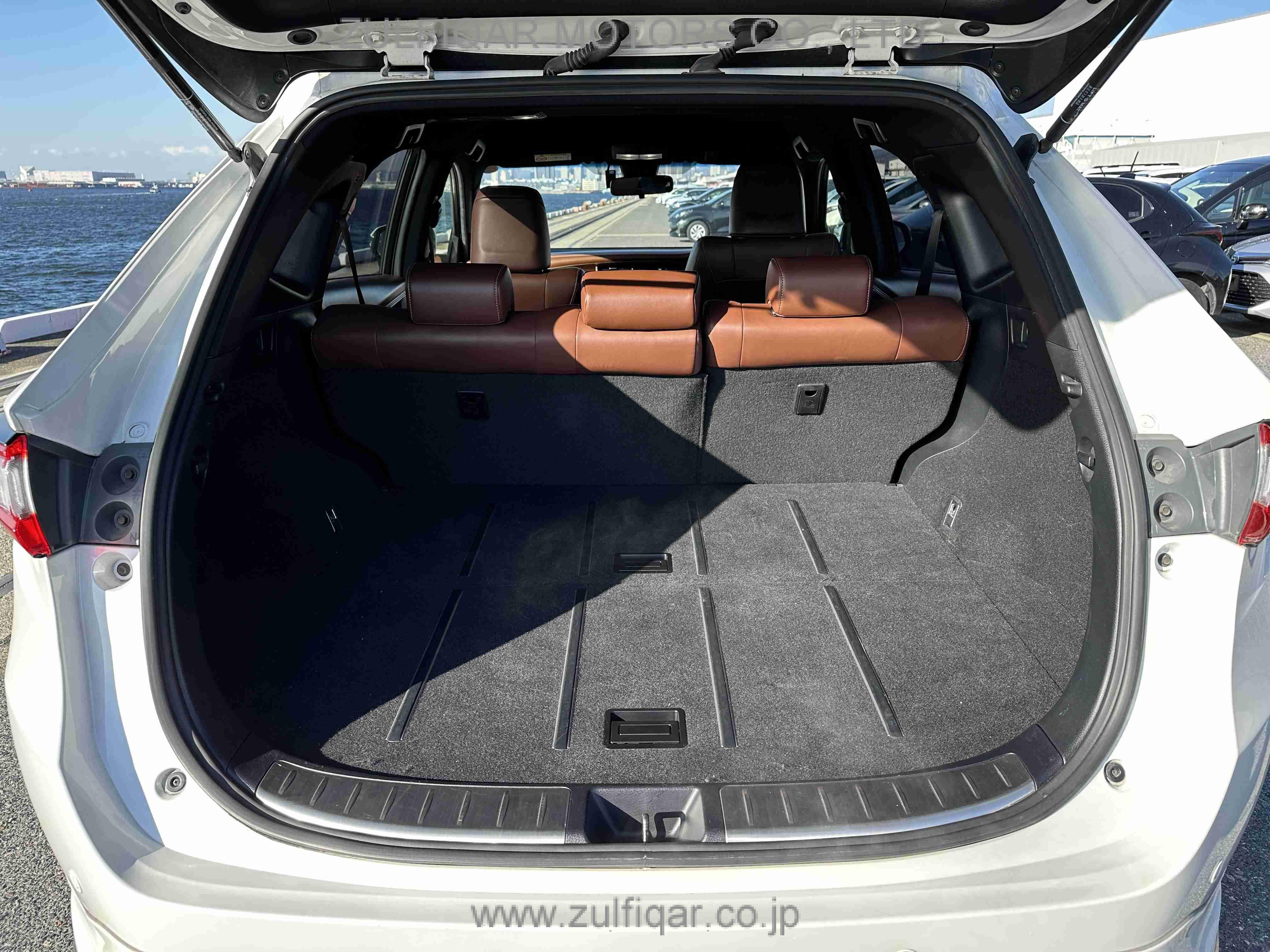 TOYOTA HARRIER 2020 Image 20