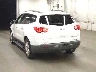 CHEVROLET TRAVERSE 2010 Image 2