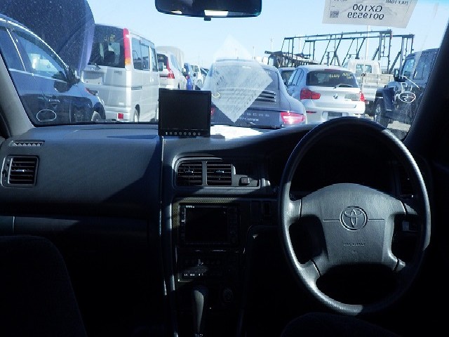 TOYOTA CHASER 1996 Image 21