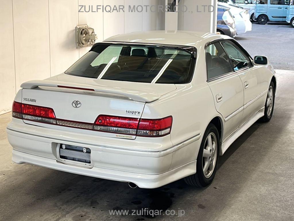 TOYOTA MARK II 2000 Image 2