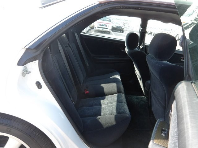 TOYOTA MARK II 2000 Image 21