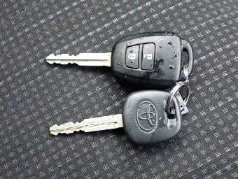 TOYOTA VITZ 2020 Image 6
