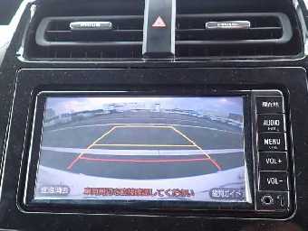 TOYOTA PRIUS 2018 Image 7