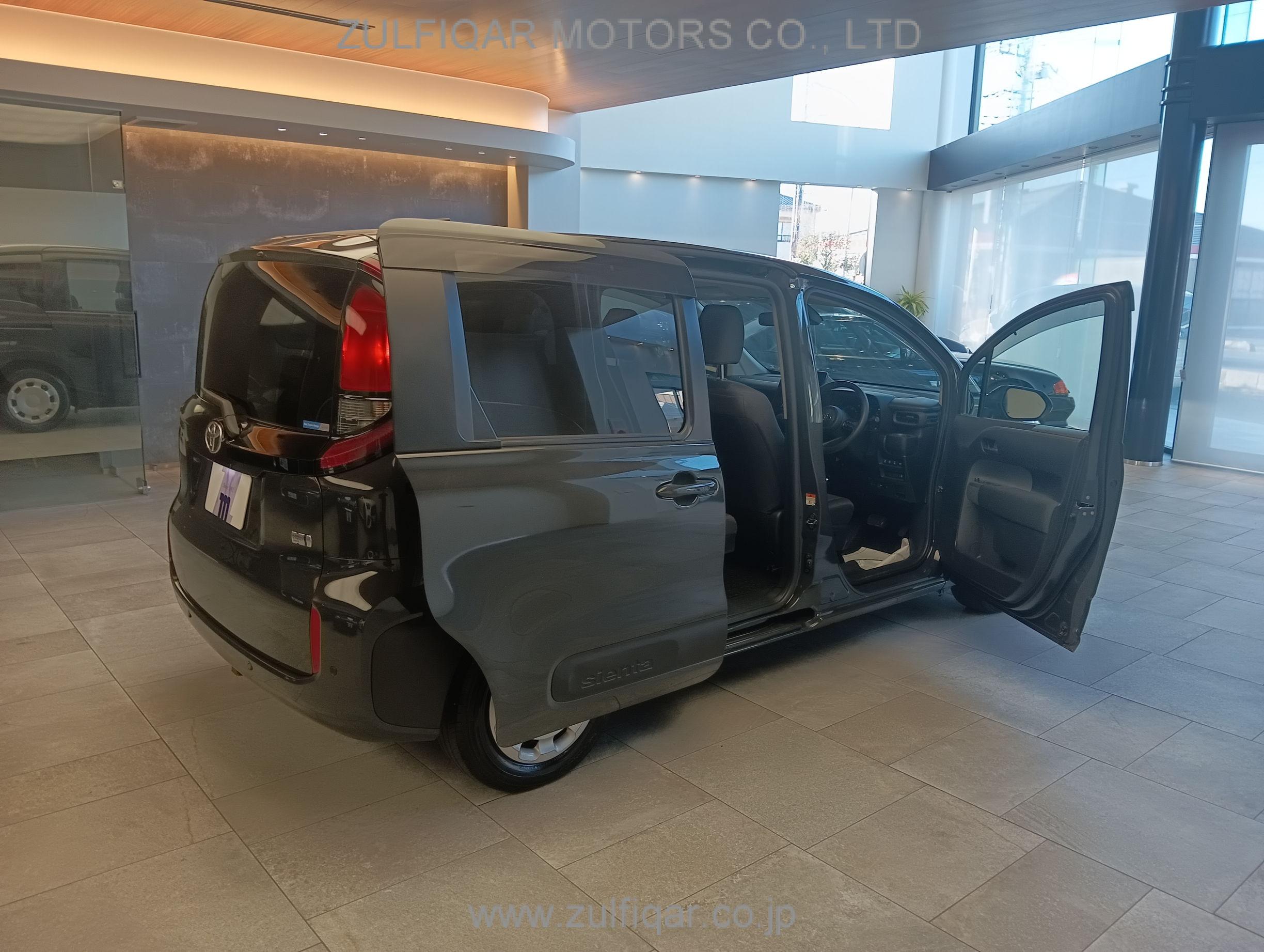 TOYOTA SIENTA 2023 Image 6